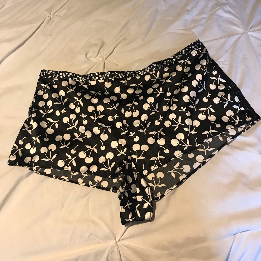 NWT Victoria’s Secret satin pajama shorts